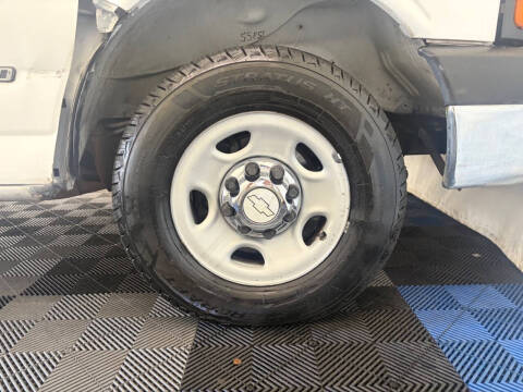 2006 Chevrolet Express LS 2500