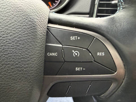 2019 Jeep Grand Cherokee Upland