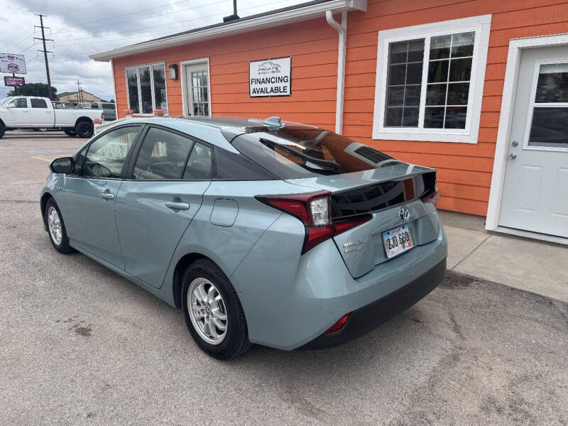 2022 Toyota Prius XLE AWD-e