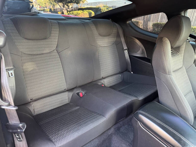 2013 Hyundai Genesis Coupe 2.0T