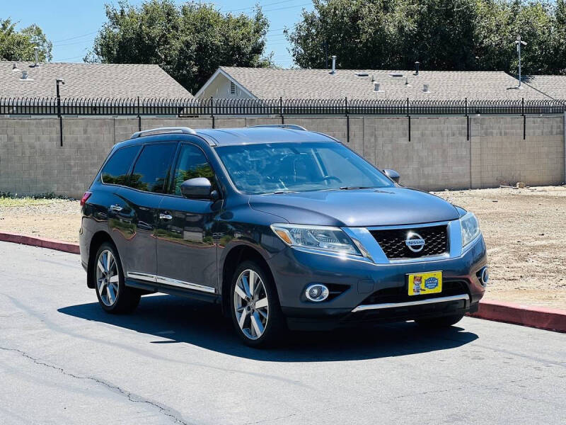 2013 Nissan Pathfinder Platinum