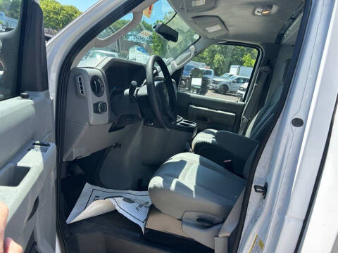 2027 Ford E-Series