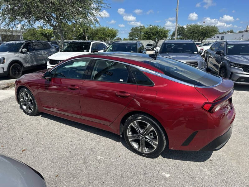 2021 Kia K5 EX