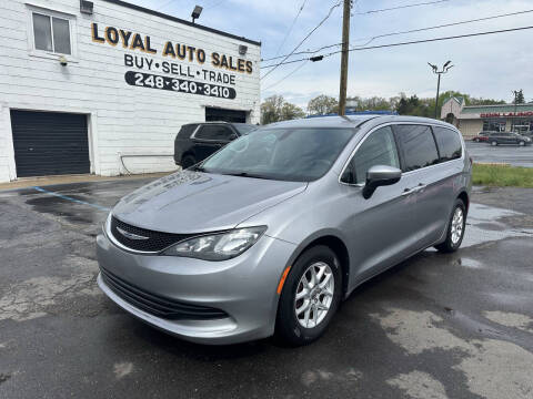 2017 Chrysler Pacifica Touring