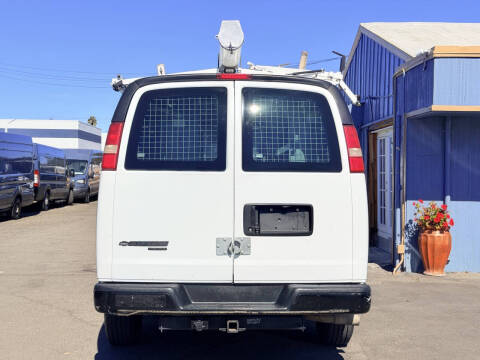 2013 Chevrolet Express 2500