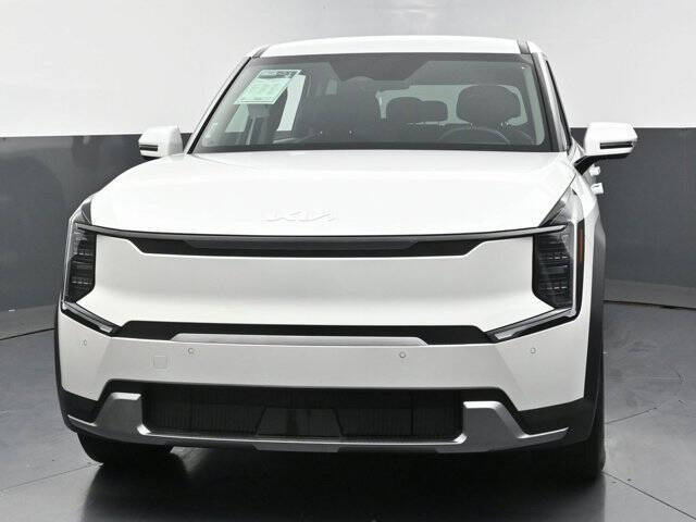 2024 Kia EV9 Light