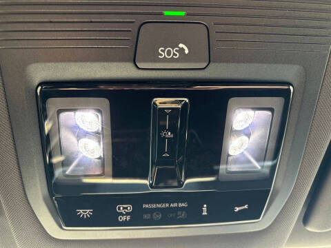 2025 Volkswagen ID. Buzz Pro S Plus 4Motion