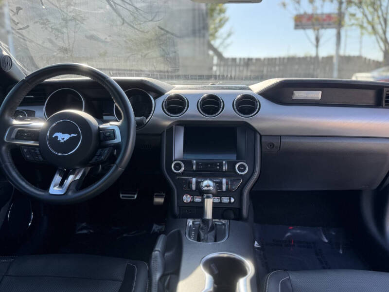 2023 Ford Mustang GT Premium