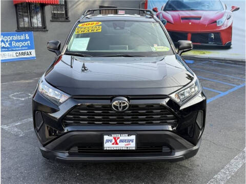 2022 Toyota RAV4 LE