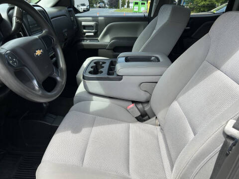 2018 Chevrolet Silverado 1500 Custom