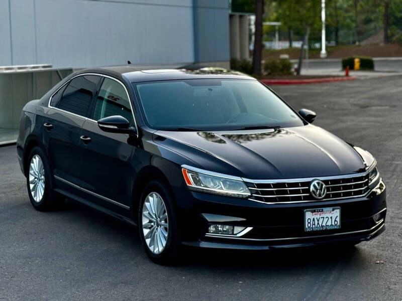 Used 2017 Volkswagen Passat SE with VIN 1VWBT7A36HC066836 for sale in San Diego, CA