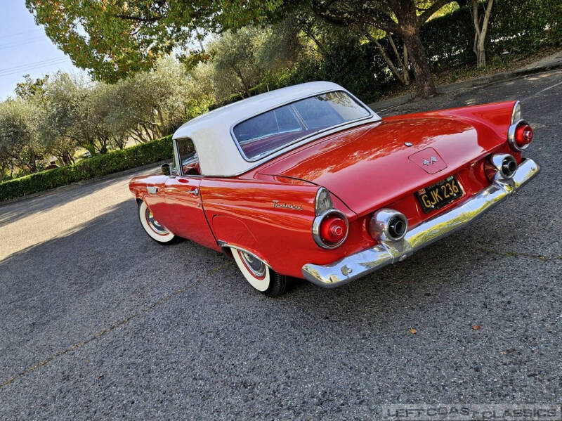 1955 Ford Thunderbird