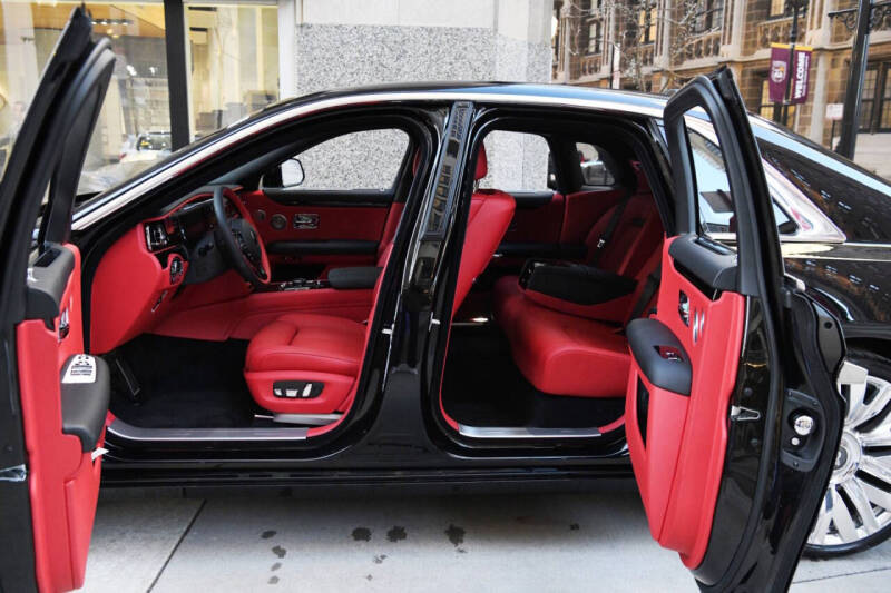 2025 Rolls-Royce Ghost