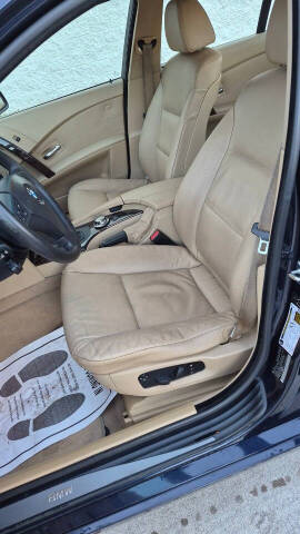 2005 BMW 5 Series 530i