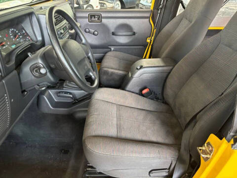 2004 Jeep Wrangler X
