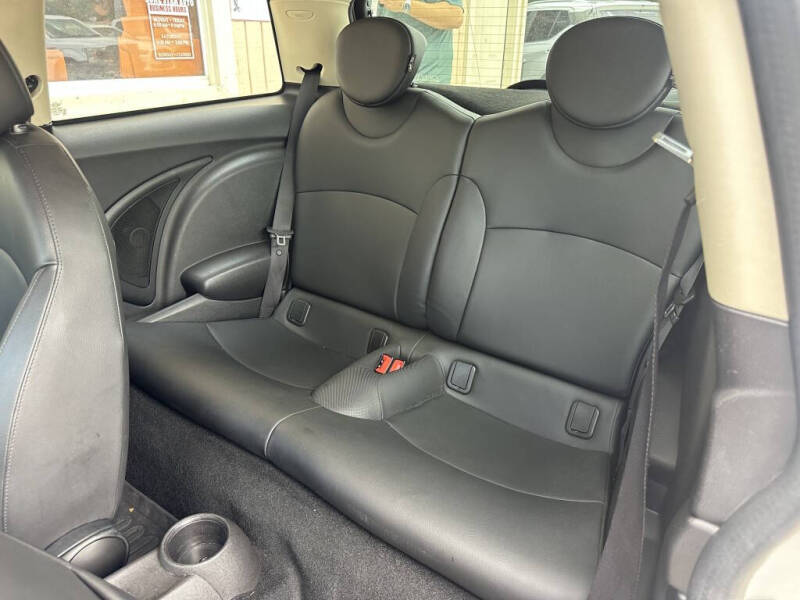 2012 MINI Cooper Hardtop