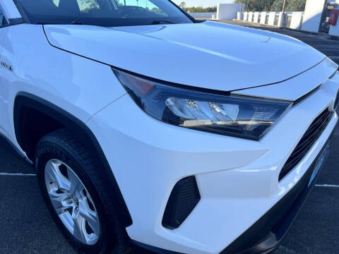 2019 Toyota RAV4 Hybrid LE