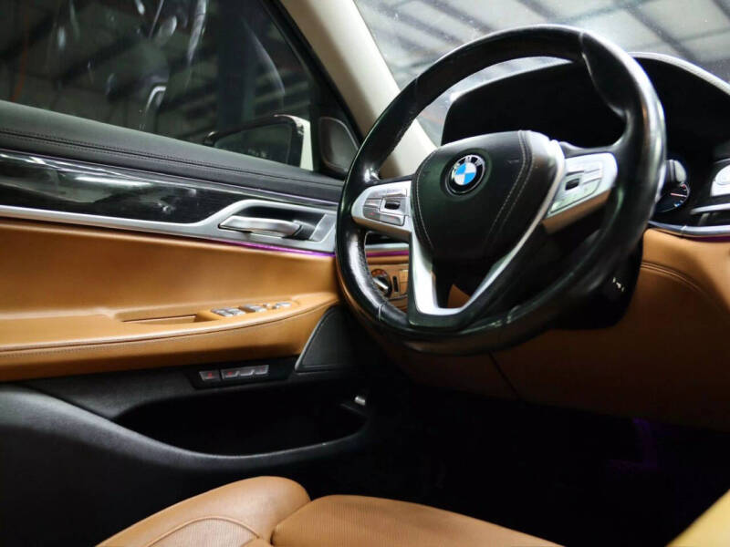 2016 BMW 7 Series 740i