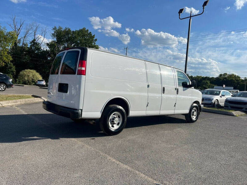 2018 Chevrolet Express 2500