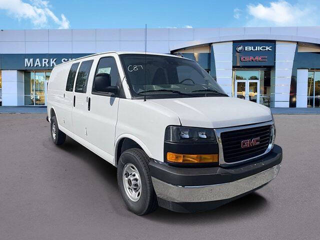 2025 GMC Savana 2500