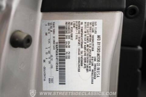 2004 Ford Thunderbird Deluxe