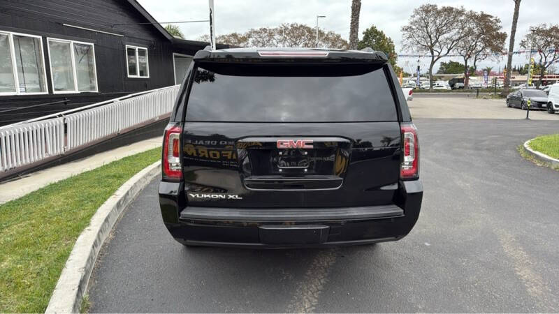 2016 GMC Yukon XL SLT