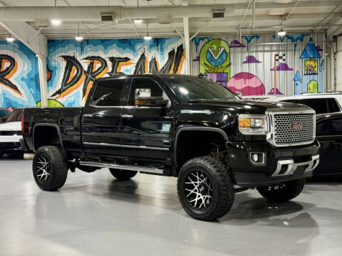 2016 GMC Sierra 2500HD Denali