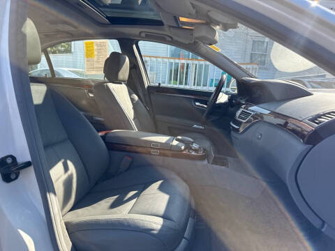 2008 Mercedes-Benz S-Class S 550 4MATIC