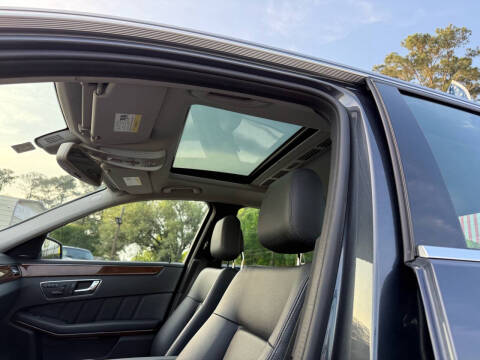 2011 Mercedes-Benz E-Class E 350 BlueTEC Luxury