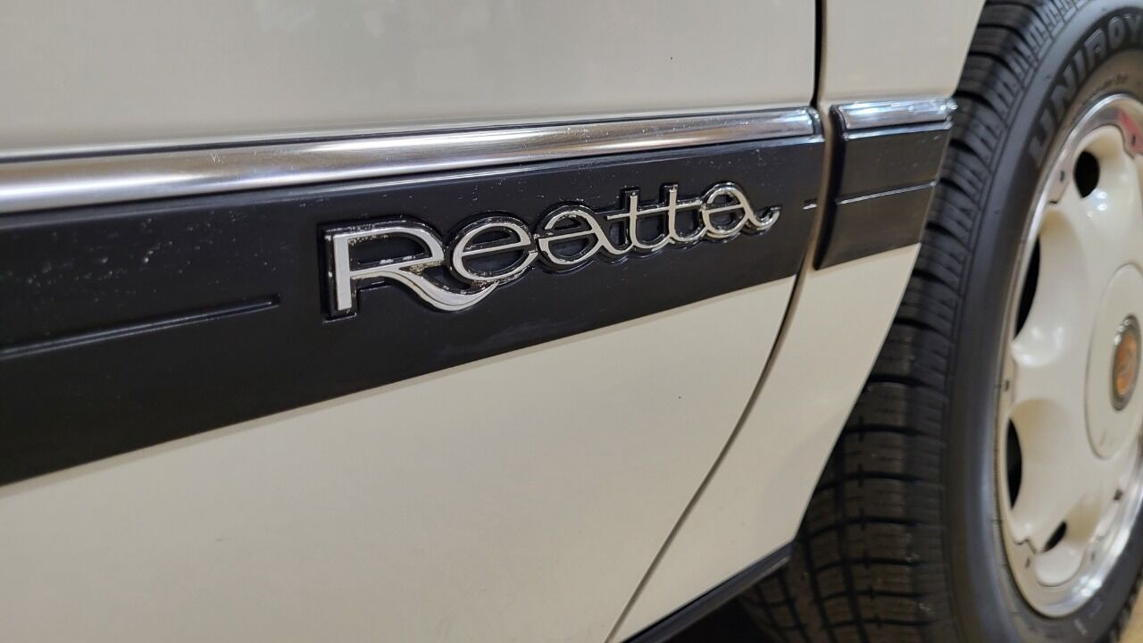 1990 Buick Reatta 35