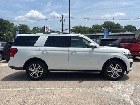 2022 Ford Expedition XLT