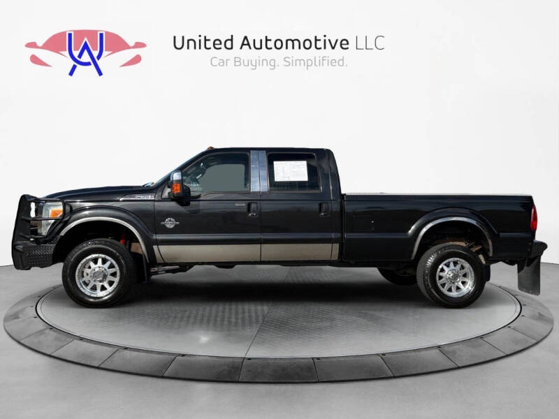 2011 Ford F-350 Super Duty Lariat