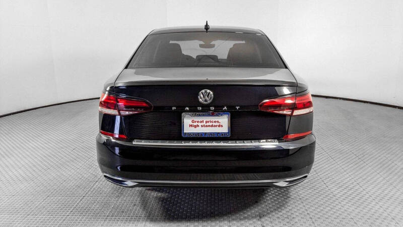 2022 Volkswagen Passat SE