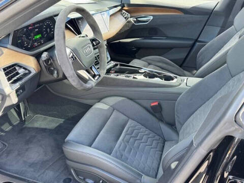 2022 Audi RS e-tron GT quattro