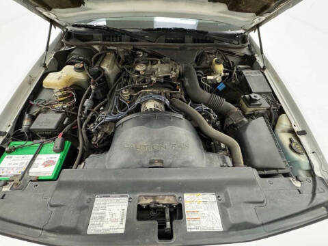 1997 Ford Crown Victoria LX