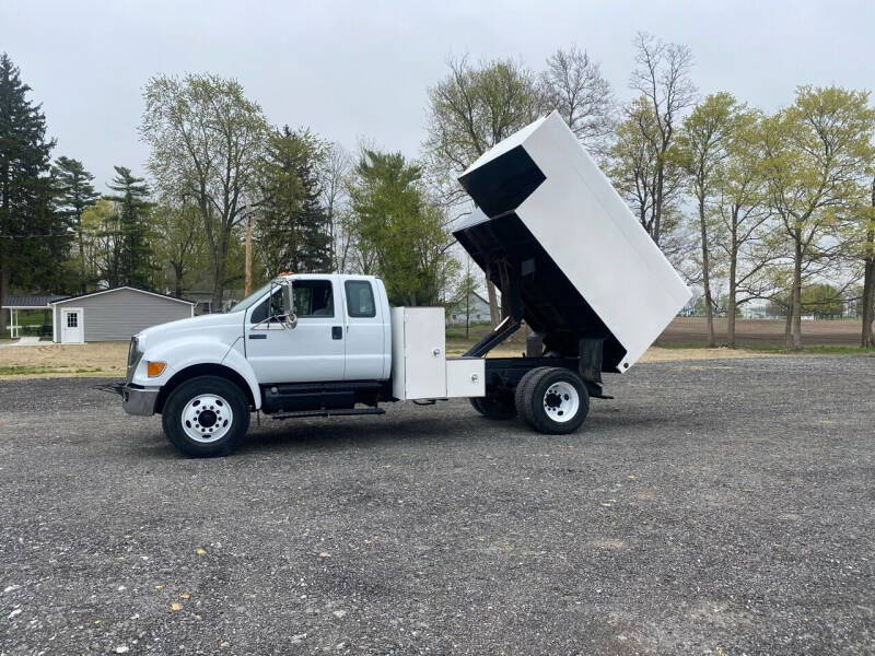 2008 Ford F-750 Super Duty for sale at MOES AUTO SALES in Spiceland IN