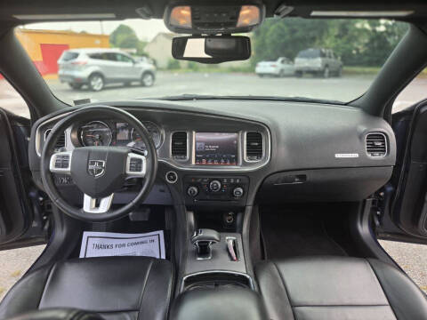 2014 Dodge Charger SXT Plus