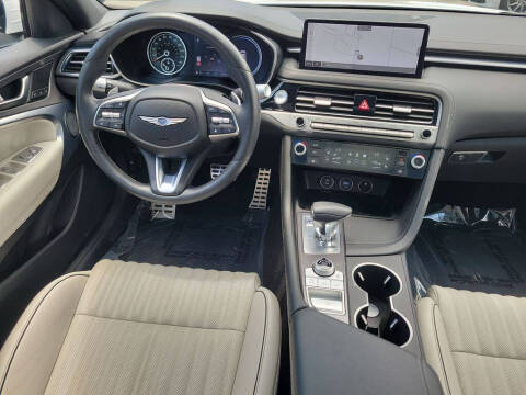 2025 Genesis G70