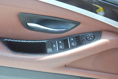 2013 BMW 5 Series 528i