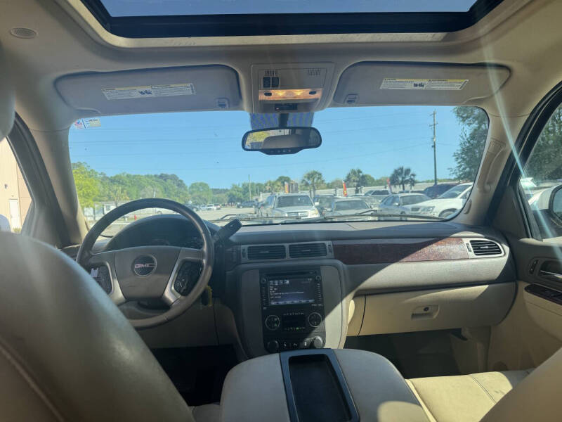 2013 GMC Yukon XL SLT