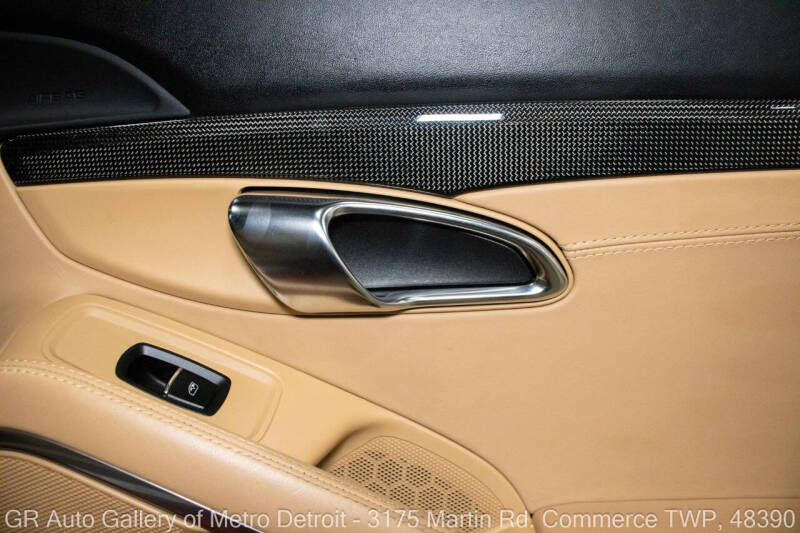 2014 Porsche 911 Turbo S