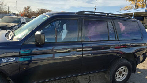 2003 Mitsubishi Montero Sport ES