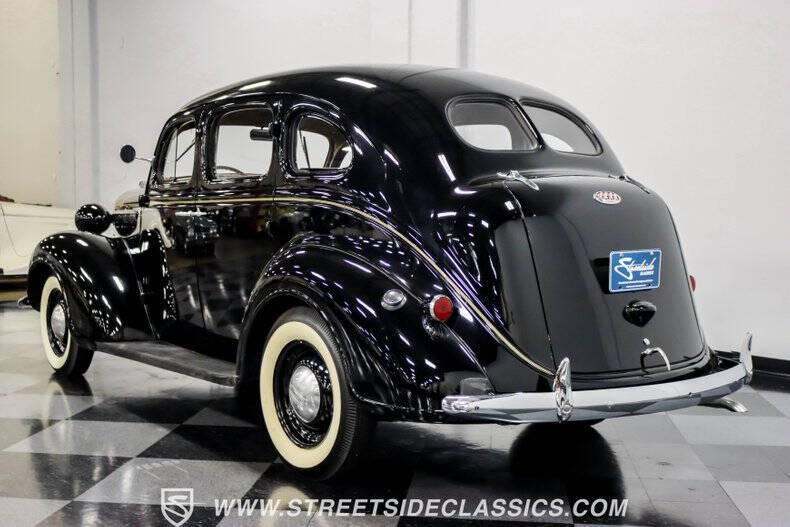 1938 Plymouth Deluxe