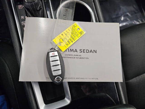 2021 Nissan Altima 2.5 SV