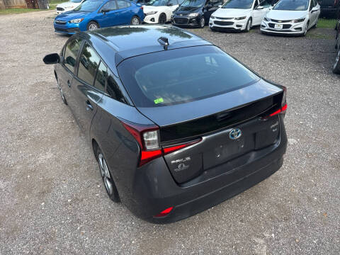2020 Toyota Prius LE