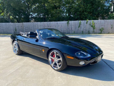 2003 Jaguar XKR