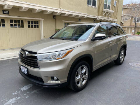 2016 Toyota Highlander for sale at East Bay United Motors in Fremont CA