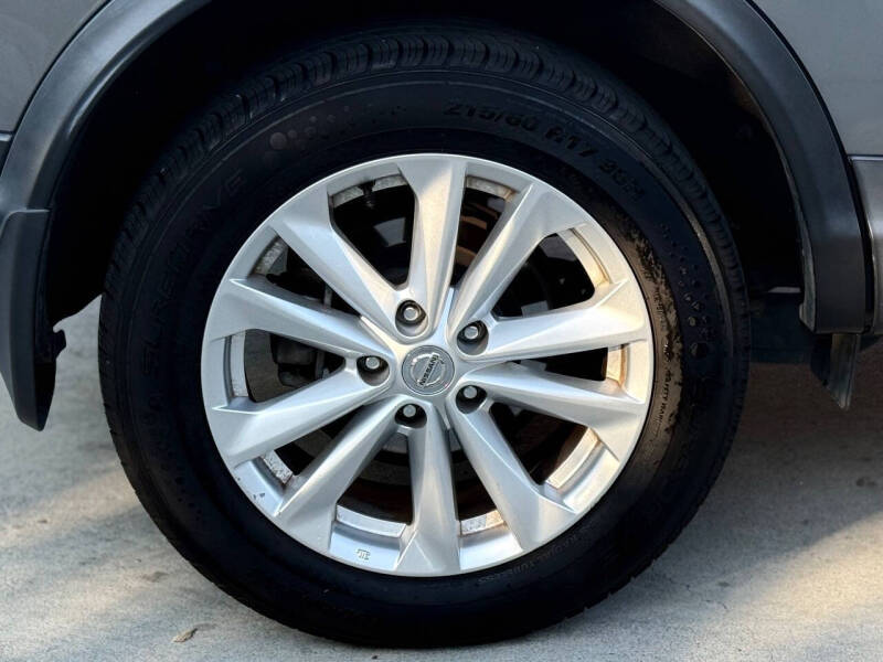 2017 Nissan Rogue Sport SV