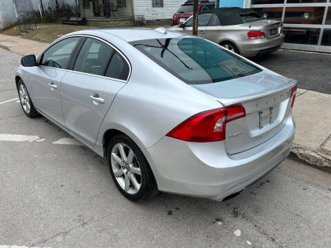 2016 Volvo S60 T5 Drive-E Premier