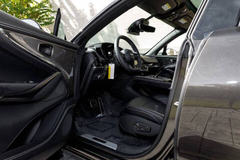 2026 Aston Martin DBX 707